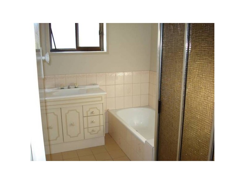 193 Balaclava Road, Maryborough VIC 3465