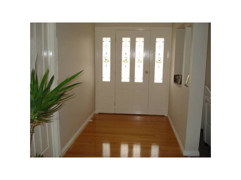 11 Coobah Court, Maryborough VIC 3465