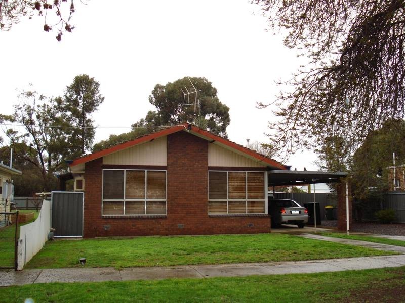 34 Green Street, Carisbrook VIC 3464
