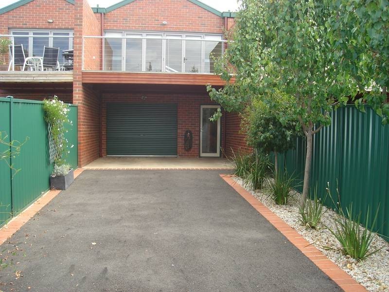 2/6 High Street, Maryborough VIC 3465