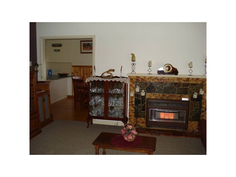 42 Holyrood Street, Maryborough VIC 3465