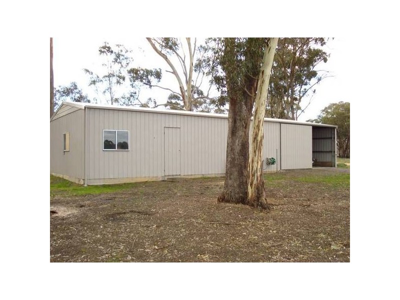 205 Moonlight Road, Maryborough VIC 3465