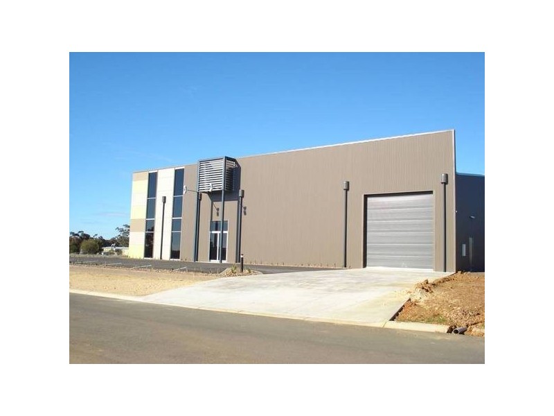 9 Wilson Street, Maryborough VIC 3465