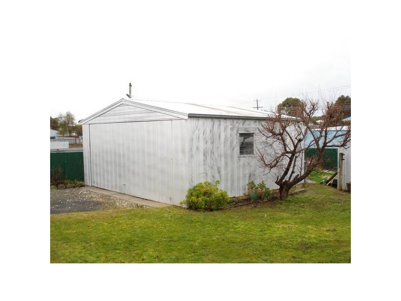 150 Railway Street, Maryborough VIC 3465
