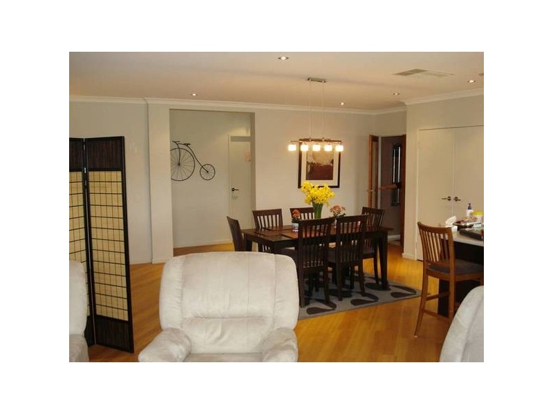 12 Dehnerts Road, Daisy Hill VIC 3465