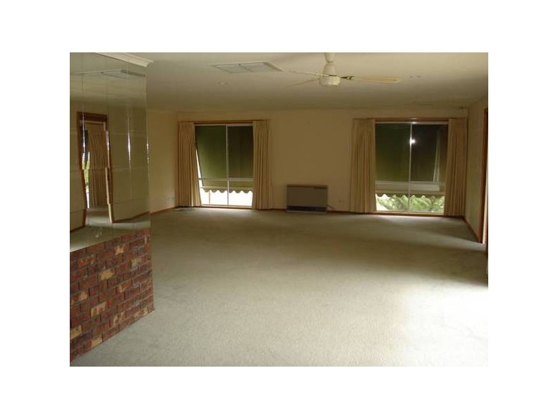 169 Balaclava Road, Maryborough VIC 3465