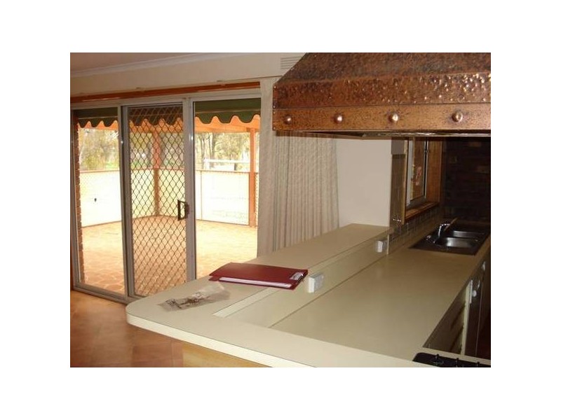 169 Balaclava Road, Maryborough VIC 3465