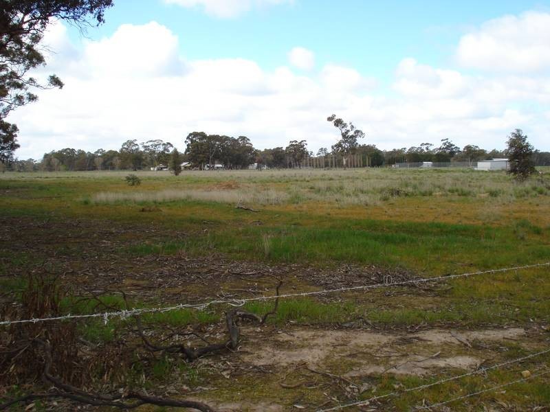 31 George Street, Bet Bet VIC 3472