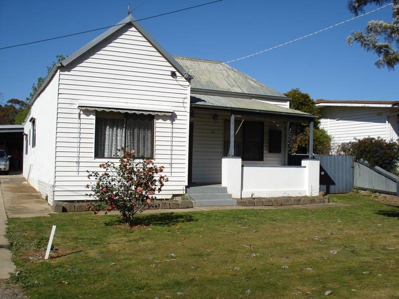 73 Majorca Road, Maryborough VIC 3465