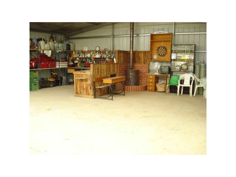 195 Park Road, Maryborough VIC 3465