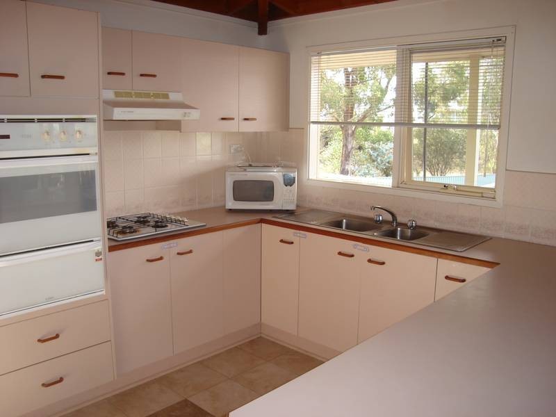 15 Carrick Street, Maryborough VIC 3465