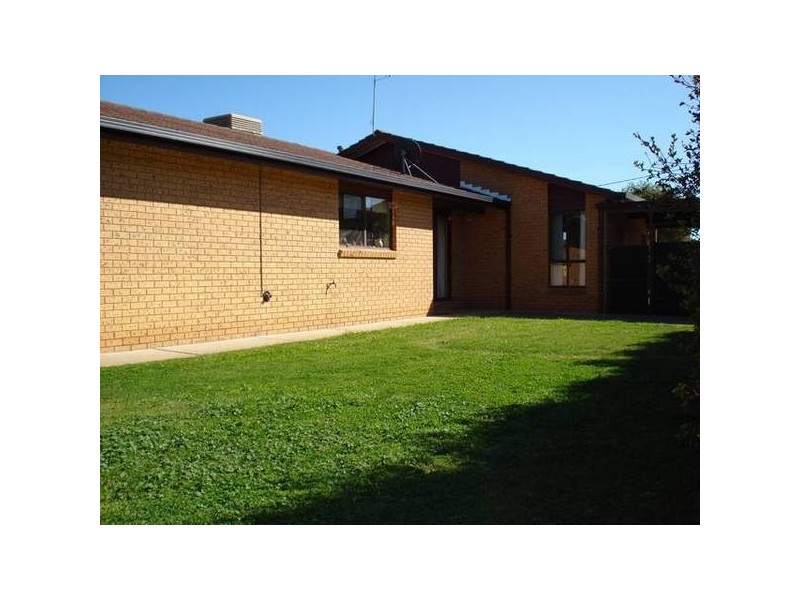 4 Gazis Court, Maryborough VIC 3465