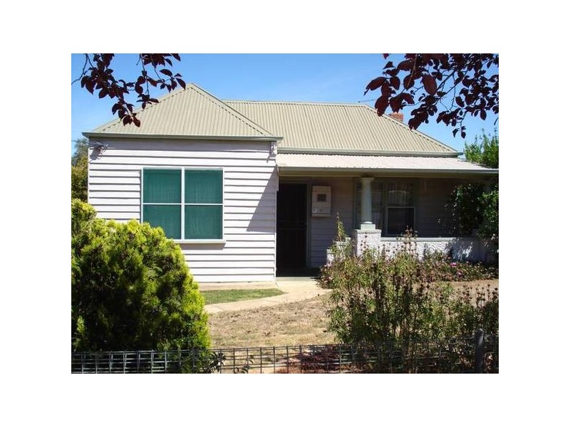 15 Kennedy Street, Maryborough VIC 3465