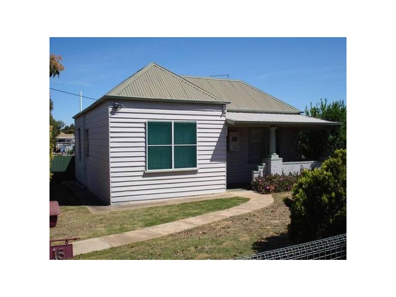 15 Kennedy Street, Maryborough VIC 3465