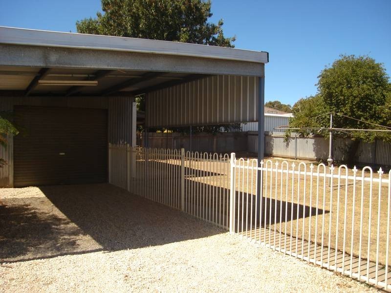 73 Majorca Road, Maryborough VIC 3465