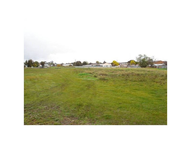 5 Burns Street, Maryborough VIC 3465