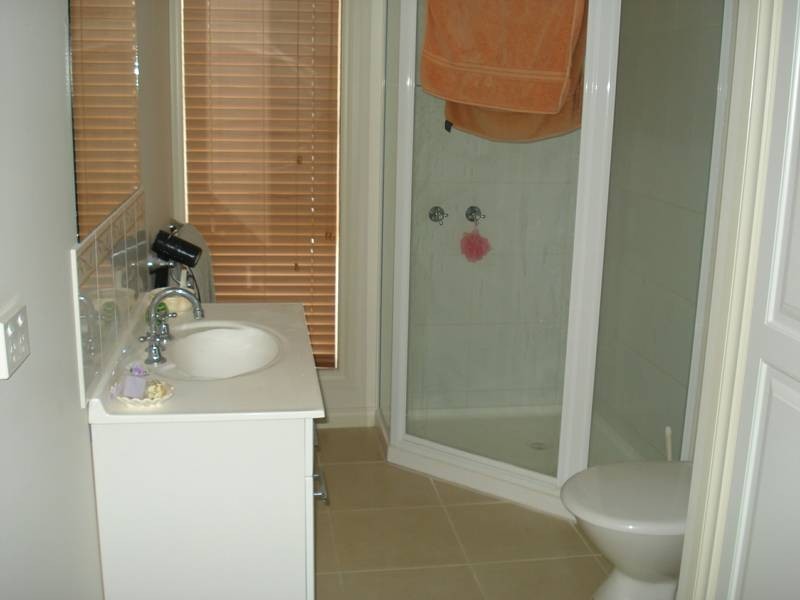 12 Simpson Street, Carisbrook VIC 3464