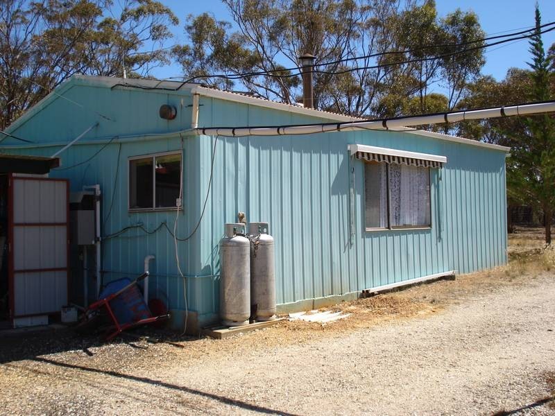 124 Browns Road, Burnbank VIC 3371