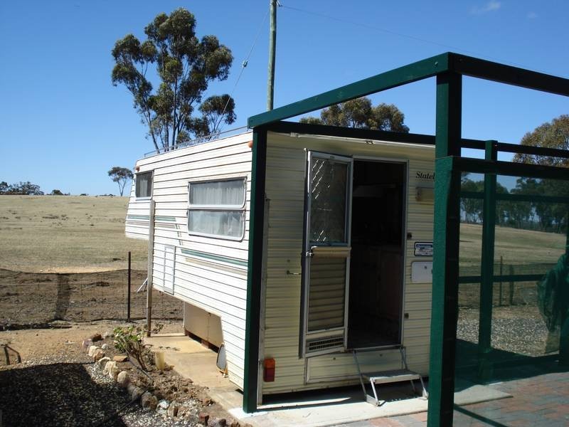 124 Browns Road, Burnbank VIC 3371