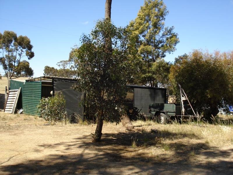 124 Browns Road, Burnbank VIC 3371