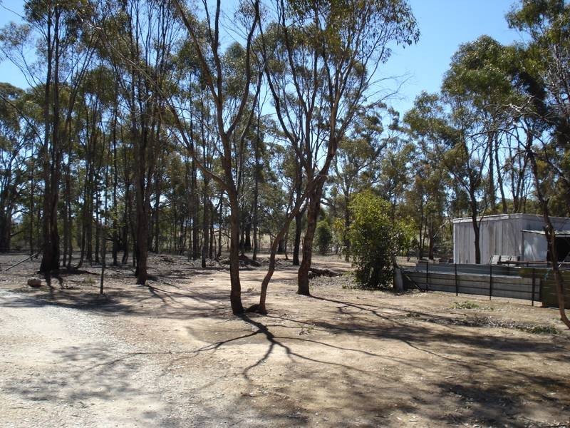 124 Browns Road, Burnbank VIC 3371