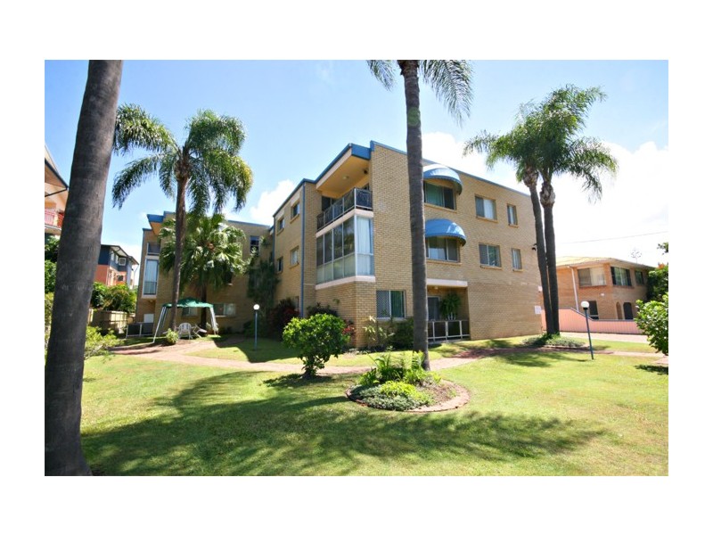 2/87-89 Beach Parade, Maroochydore QLD 4558