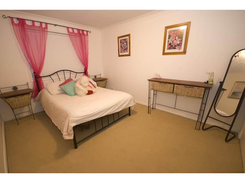 8 Martins Drive, Kuluin QLD 4558