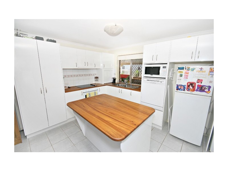 238 Karawatha Drive, Buderim QLD 4556