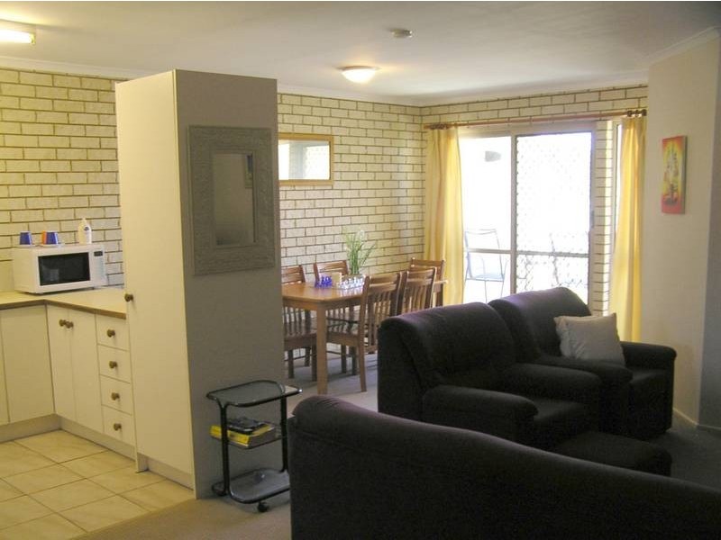 8/3 Kirsten Court, Maroochydore QLD 4558