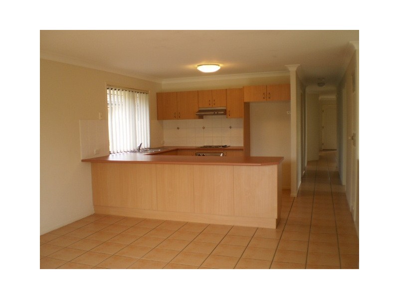 9 Linacre Street, Sippy Downs QLD 4556