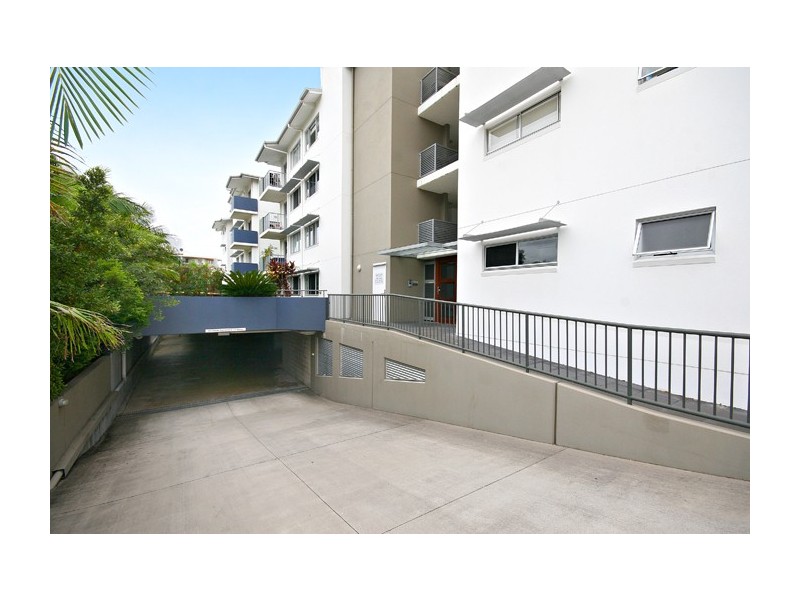 302/34 Pavillions, 34 Fourth Avenue, Cotton Tree QLD 4558