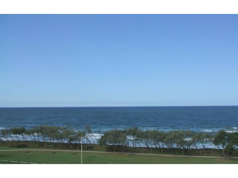32/136 Alexandra Parade, Alexandra Headland QLD 4572