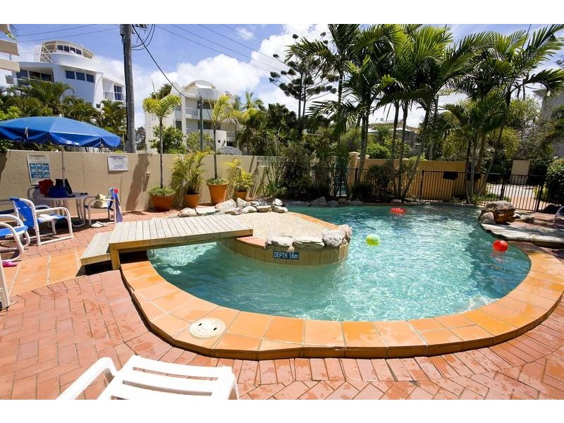 4/60-64 Paklyn Parade, Mooloolaba QLD 4557