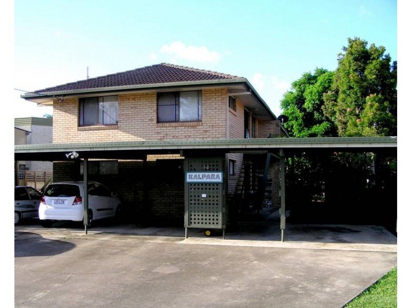 2/32 Kalpara, 32 Broadwater Avenue, Maroochydore QLD 4558