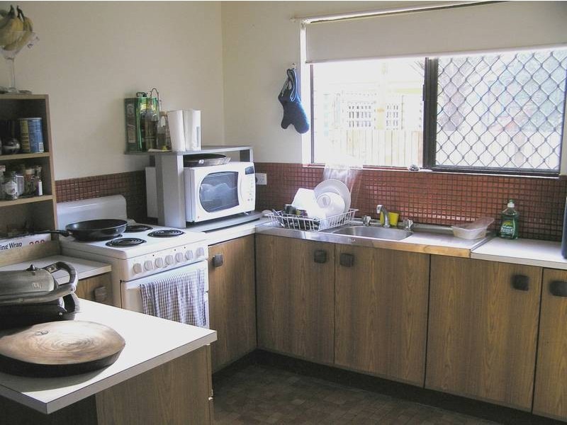 2/32 Kalpara, 32 Broadwater Avenue, Maroochydore QLD 4558