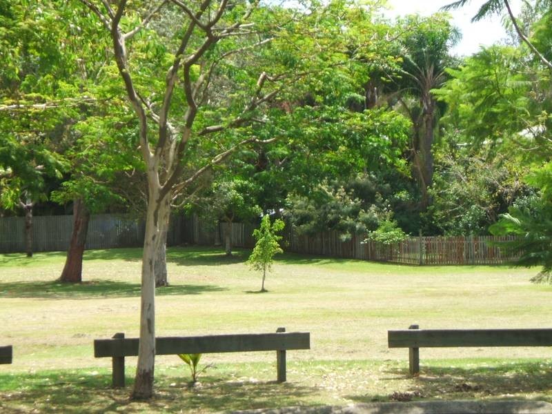 2 Elkhorn Street, Kuluin QLD 4558