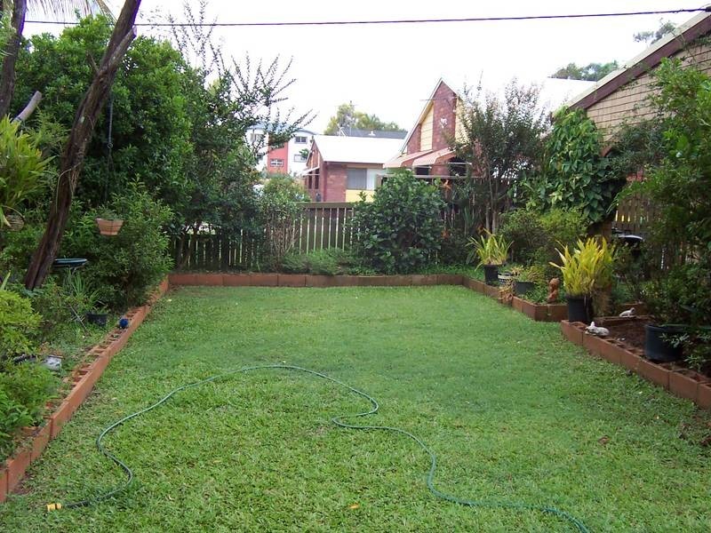 U1/9 Kenewin Avenue, Maroochydore QLD 4558