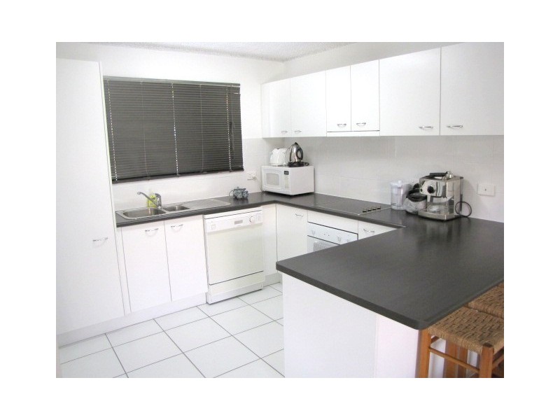 1/32 Kalpara, 32 Broadwater Avenue, Maroochydore QLD 4558