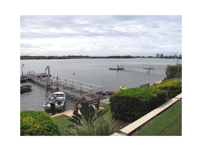 4/132-133 Duporth Avenue, Maroochydore QLD 4558