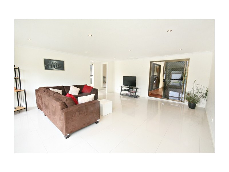 58 Balyarta Crescent, Mooloolaba QLD 4557