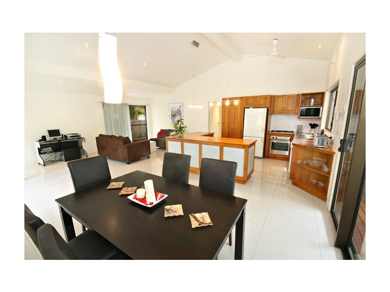 58 Balyarta Crescent, Mooloolaba QLD 4557