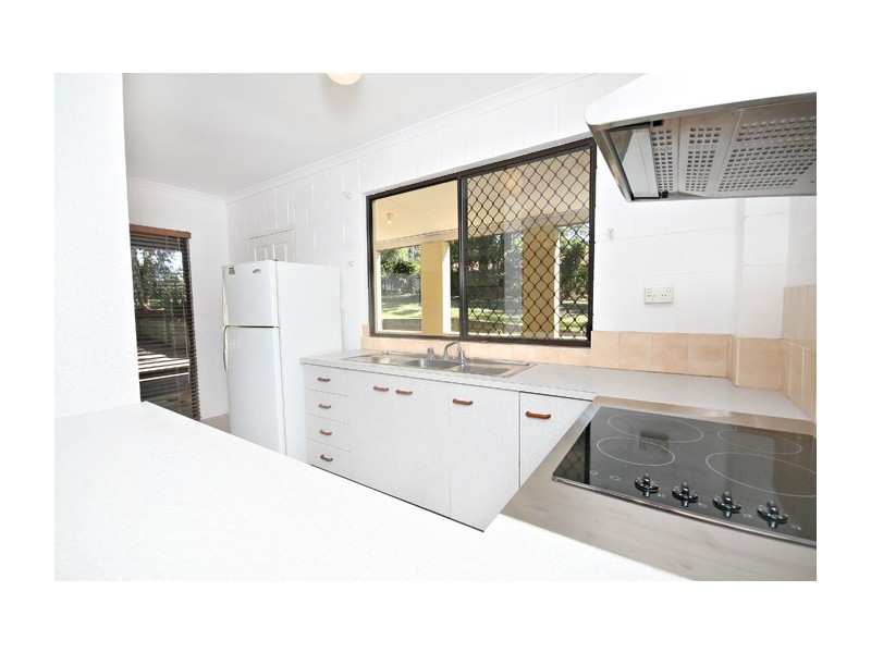 15 Elizabeth Farm Court, Maroochydore QLD 4558