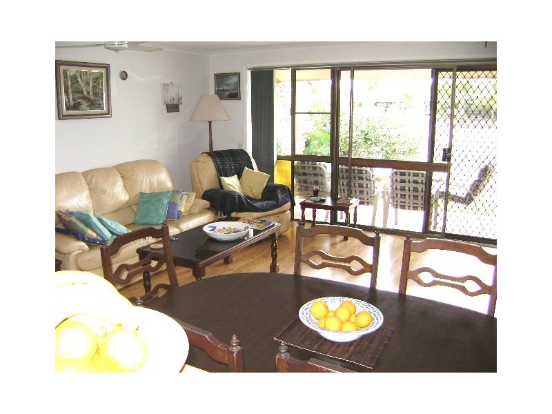 3/2 Villas Ten,Broadmeadows Road, Maroochydore QLD 4558