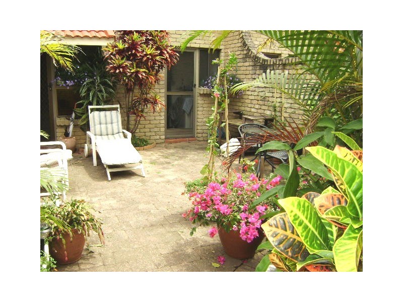 3/2 Villas Ten,Broadmeadows Road, Maroochydore QLD 4558