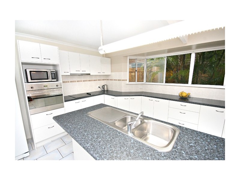 73 Hobbs Road, Buderim QLD 4556