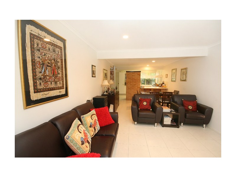 2/14 Aragorn Street, Maroochydore QLD 4558
