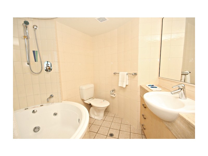 60/188 Alexandra Parade, Alexandra Headland QLD 4572