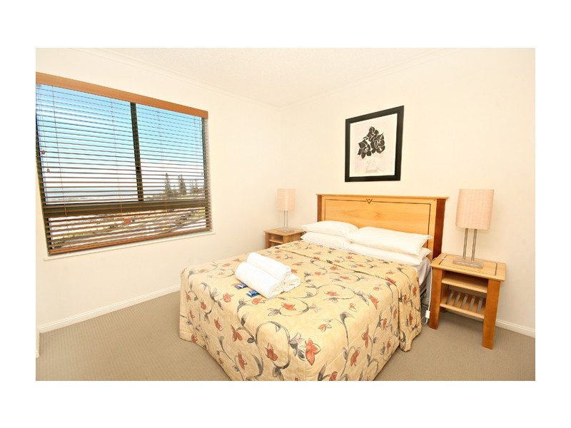 60/188 Alexandra Parade, Alexandra Headland QLD 4572