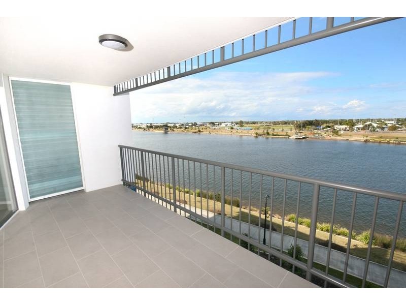 53/11 Innovation Parkway, Birtinya QLD 4575