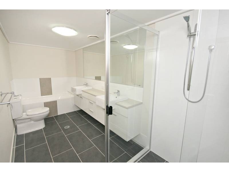 53/11 Innovation Parkway, Birtinya QLD 4575